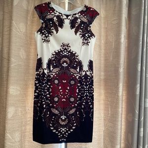 London Style Collection sleeveless, knee length dress